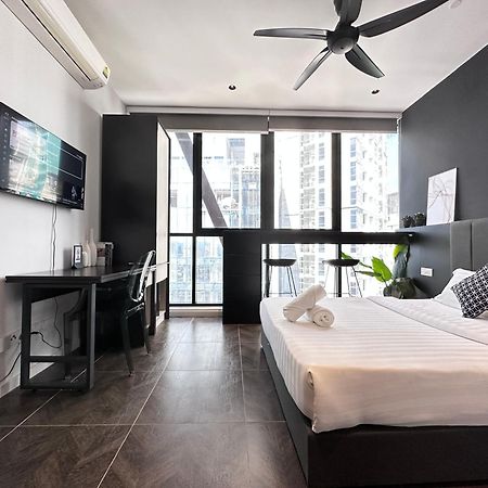 Scarletz Suites Klcc Twin Tower By Purple Orchid Kuala Lumpur Buitenkant foto