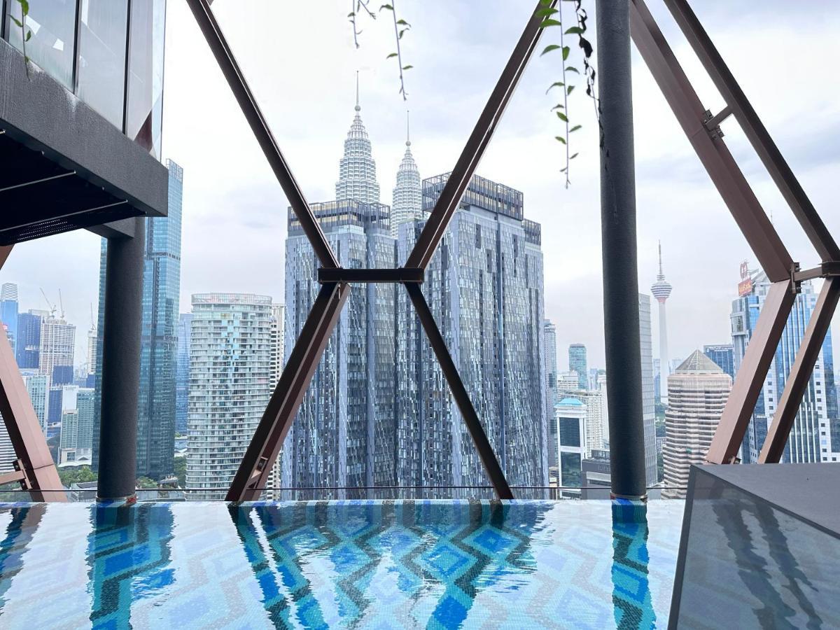Scarletz Suites Klcc Twin Tower By Purple Orchid Kuala Lumpur Buitenkant foto