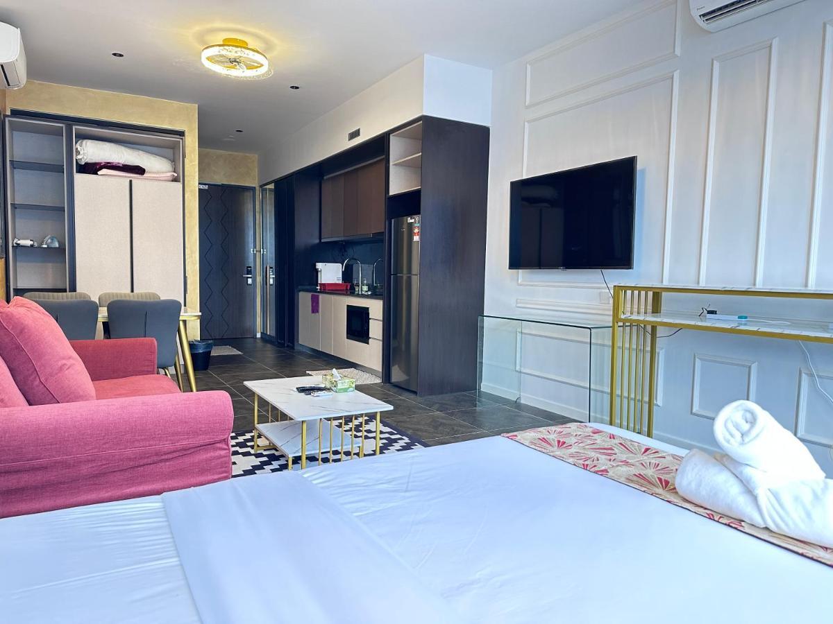 Scarletz Suites Klcc Twin Tower By Purple Orchid Kuala Lumpur Buitenkant foto