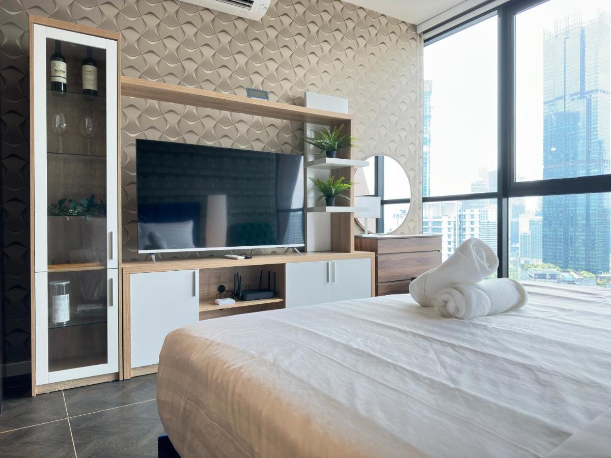 Scarletz Suites Klcc Twin Tower By Purple Orchid Kuala Lumpur Buitenkant foto