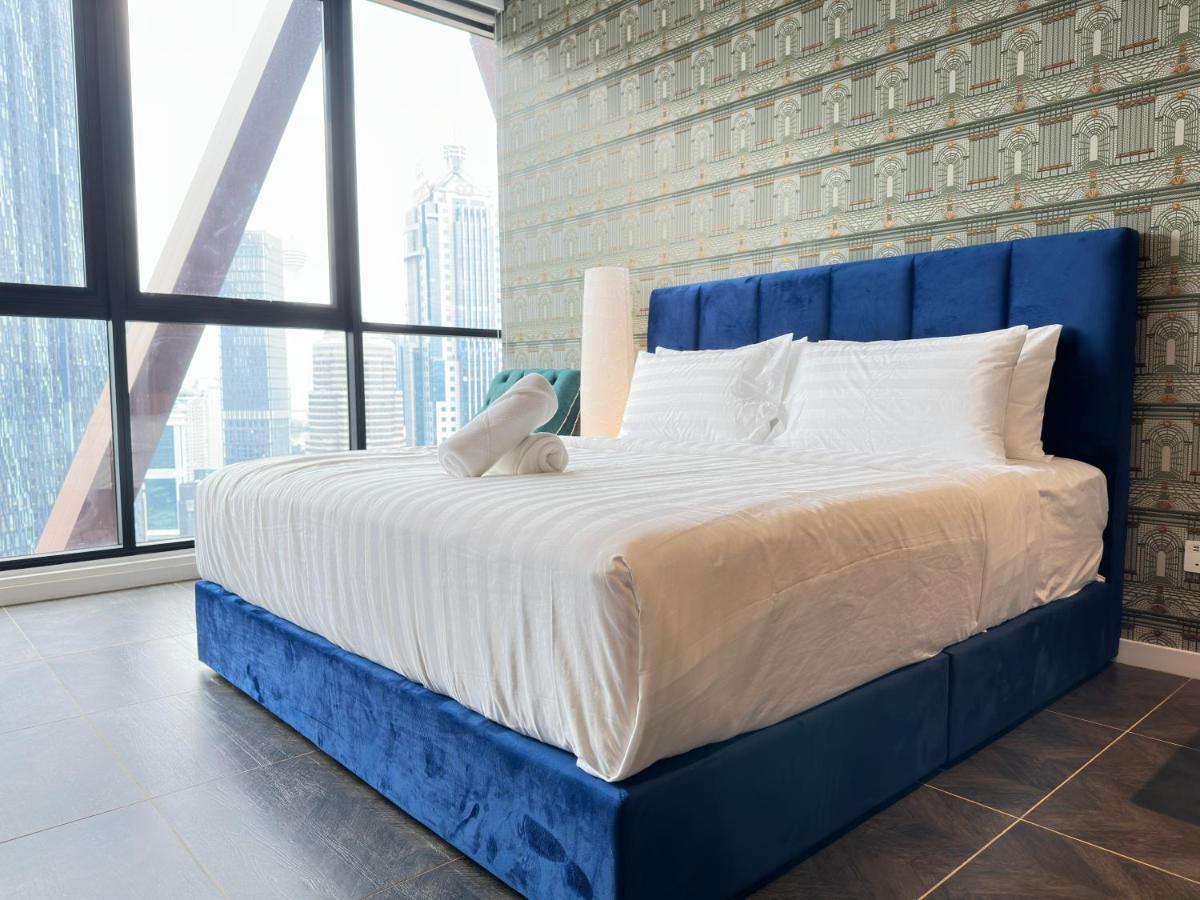 Scarletz Suites Klcc Twin Tower By Purple Orchid Kuala Lumpur Buitenkant foto