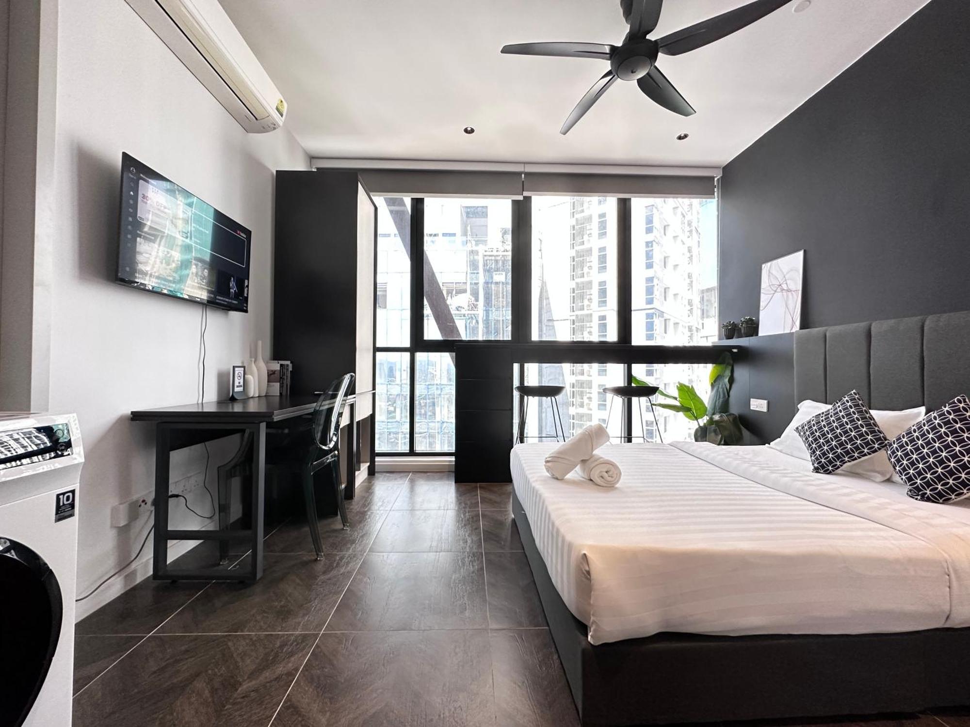 Scarletz Suites Klcc Twin Tower By Purple Orchid Kuala Lumpur Buitenkant foto