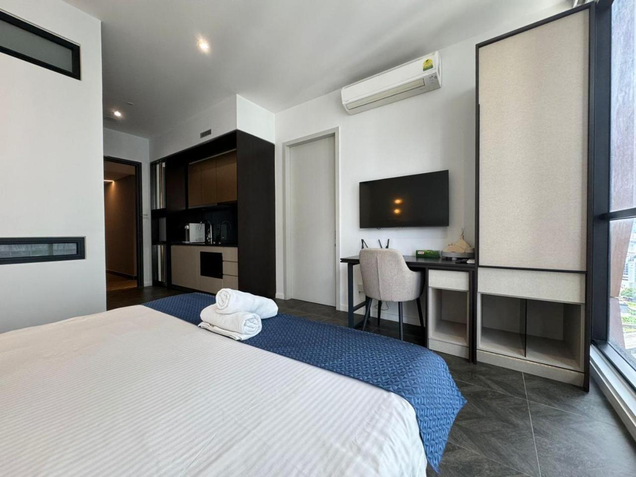 Scarletz Suites Klcc Twin Tower By Purple Orchid Kuala Lumpur Buitenkant foto
