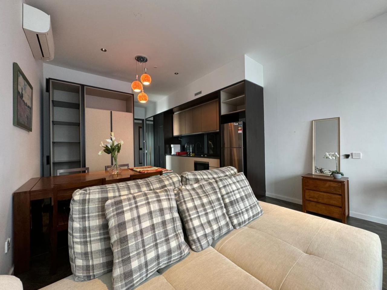 Scarletz Suites Klcc Twin Tower By Purple Orchid Kuala Lumpur Buitenkant foto